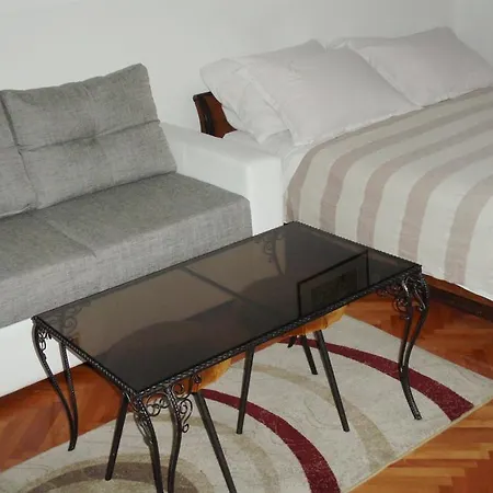 Apartment Centar *